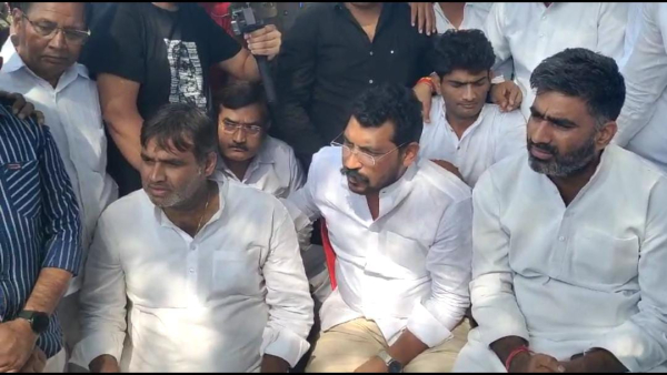 Bhim Army chief Chandrashekhar Ravan, Ravindra Bhati detained by Morena police near Chambal river. Bhim Army chief Chandrashekhar Ravan, Ravindra Bhati detained by Morena police near Chambal river.