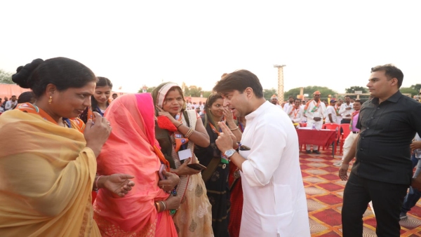 Jyotiraditya Scindia addressed the meeting of booth level workers in Shivpuri