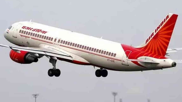DGCA ने एयर इंडिया पर लगाया 10 लाख रुपये का जुर्माना