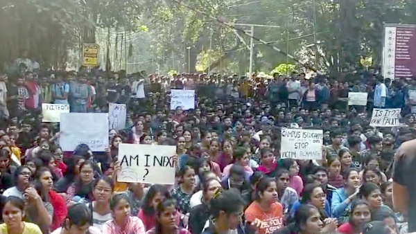 girl student molested on gun point in IIT-BHU campus on wednesday 