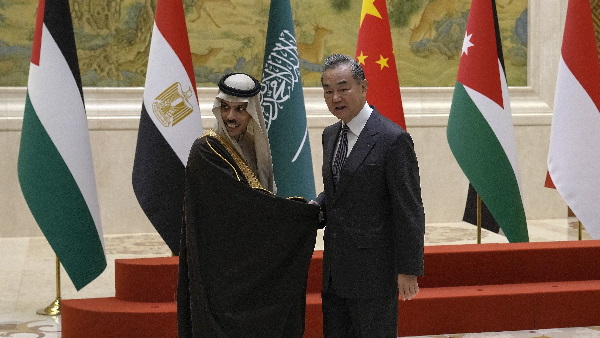 china holds Israel-Hamas conflict talks