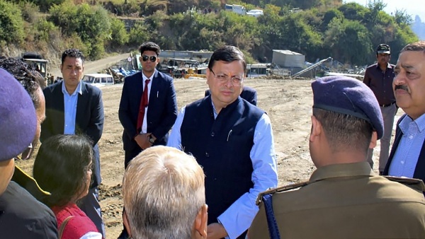 CM Dhami held meeting for Silkyara Accident