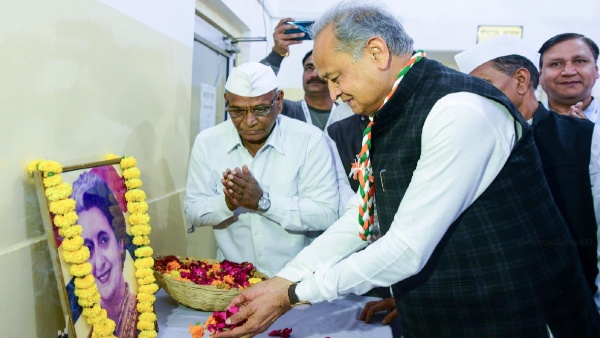 CM Gehlot pays tribute to Indira
