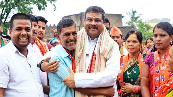dharmendra pradhan