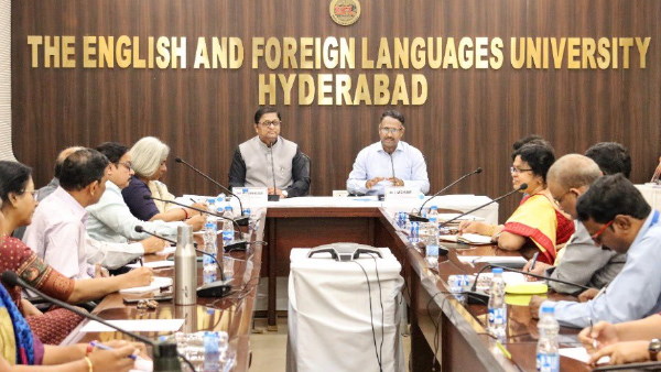 आंध्र प्रदेश के छात्रों को विदेशी भाषाएं सिखाएगा EFLU