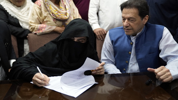 Imran Khan Bushra Bibi Nikah News