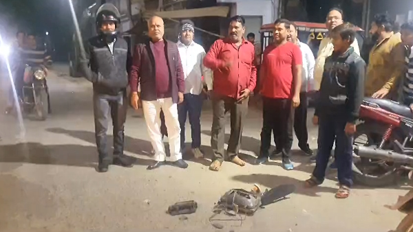 people broke TV in aligarh after india lost against australia in world cup final 