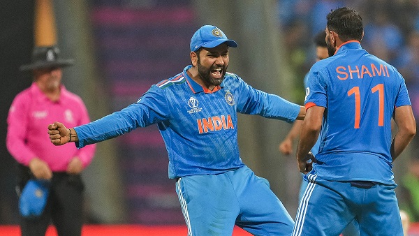 Vada Pav Rohit Sharma Vada Pav Rohit Sharma