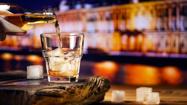 Delhi government earned ₹525 crore from liquor in Diwali, sold 3 crore bottles 