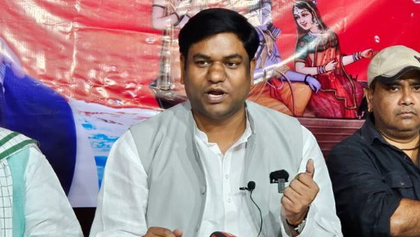 Our friend will gain 60 Lok Sabha seats and our enemy will lose 60 seats - Mukesh Sahni