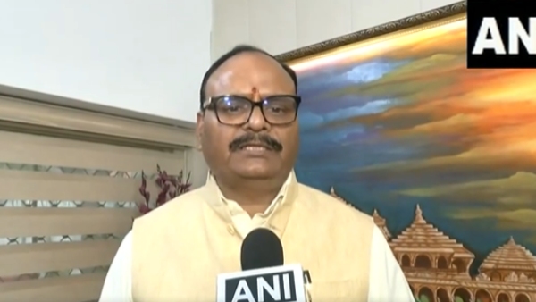 ब्रजेश पाठक 