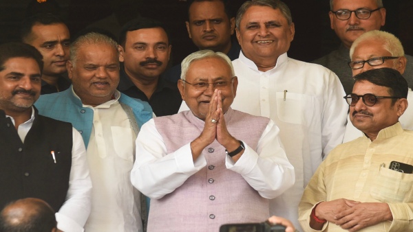 Nitish kumar illness