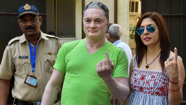 Gautam Singhania and wife Nawaz Modi Gautam Singhania and wife Nawaz Modi
