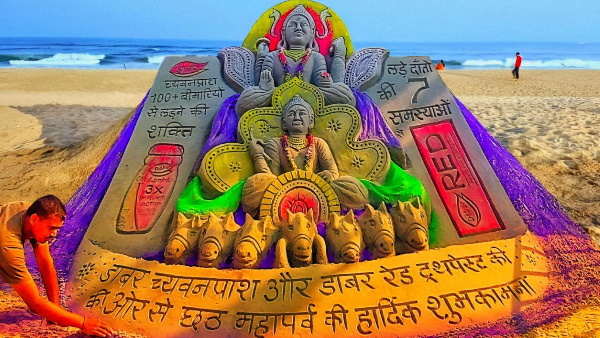 Bihar News: Lord Bhaskars artwork became the main attraction, Chhathvartis praised Madhurendra art Bihar News: Lord Bhaskars artwork became the main attraction, Chhathvartis praised Madhurendra art