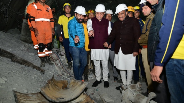 Silkyara Tunnel Accident CM Dhami took stock Silkyara Tunnel Accident CM Dhami took stock