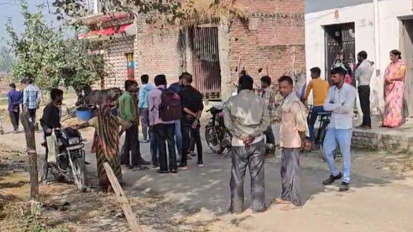 family waiting for the revival of son who died because of snake bite 7 days ago in moradabad