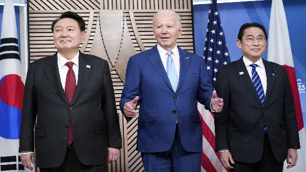 us missile wall in pacific ocean us missile wall in pacific ocean