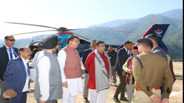 Uttarkashi Union Road Transport Minister Nitin Gadkari reached Silkyara with CM pushkar dhami