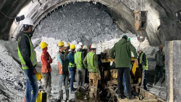 Uttarkashi Workers trapped tunnel accident wait again long time big news rescue operation sixth day.
