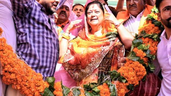 वसुंधरा राजे ने प्रदेश वासियों को दीं दीपावली की शुभकामनाएं