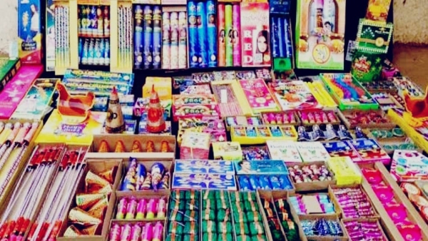 Ban on buying and selling of Chinese firecrackers, strict action will be taken if found selling them Ban on buying and selling of Chinese firecrackers, strict action will be taken if found selling them