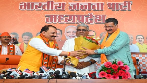 Jagdish Singh Meena of Sarva Meena Samaj accepted membership of BJP along with his supporters