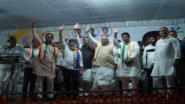 Mallikarjun Kharge roared at BJP, women will get Rs 1500 if Congress government is formed