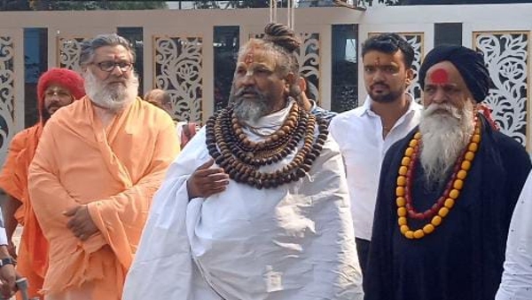 Computer Babas target on Shivraj government, cows do not vote hence they are ignored.