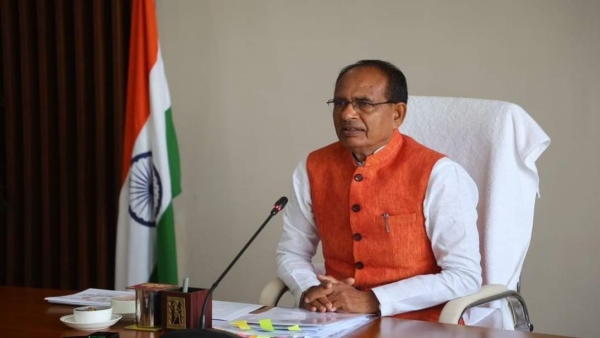 CM Shivraj held a meeting with officials regarding fertilizer distribution in the ministry.