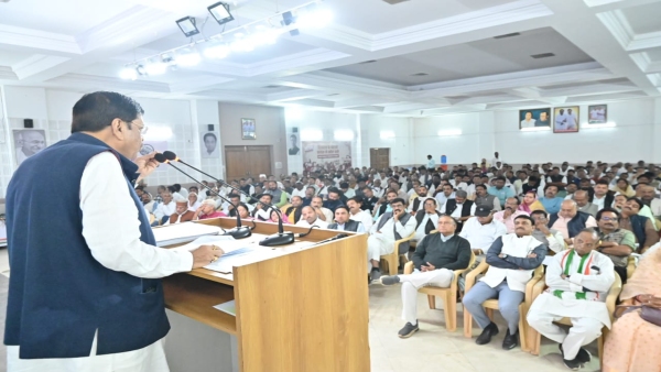Congress training of 230 candidates on subjects including vote counting, EVM machine, postal voting