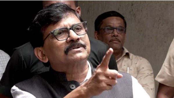 FIR against Sanjay Raut FIR against Sanjay Raut
