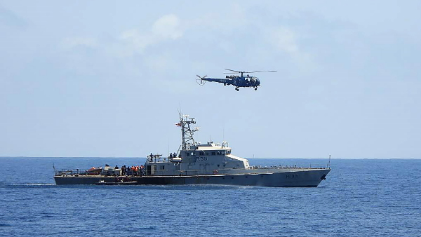 Indian Navy Deploy Warships in Arabian Sea Indian Navy Deploy Warships in Arabian Sea