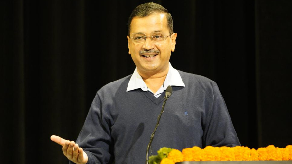 दिल्ली: 10 दिनों की विपश्यना से लौटे सीएम केजरीवाल