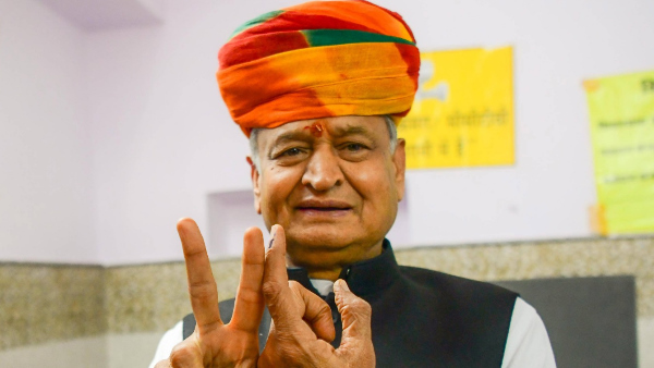 कांग्रेस की हार के लिए OSD ने अशोक गहलोत को ठहराया जिम्मेदार