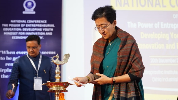  Delhi Minister Atishi