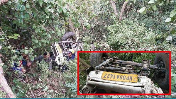  Dehradun news: Vehicle fell into 500 meter ditch, two people died, SDRF did the rescue like this