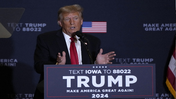 Donald Trump banned from white house race Donald Trump banned from white house race