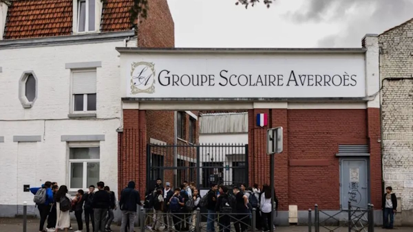 France to end contract with biggest Muslim school