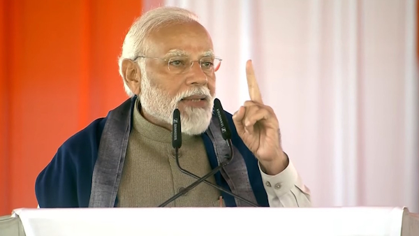 PM Modi in Ayodhya says Light Shri Ram Jyoti in your homes on 22 January and celebrate Diwali. PM Modi in Ayodhya says Light Shri Ram Jyoti in your homes on 22 January and celebrate Diwali.