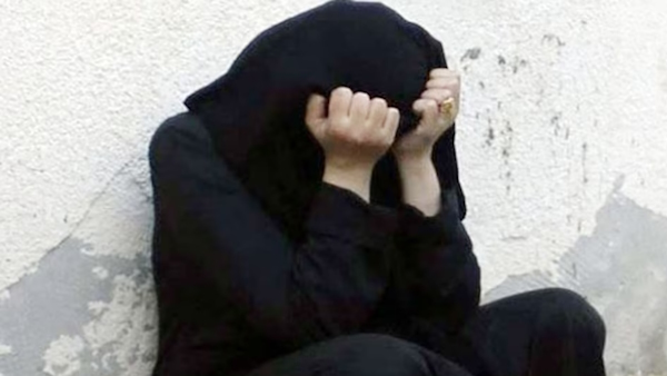 woman donates kidney to sick brother husband gives her triple talaq via WhatsApp in UP’s Gonda