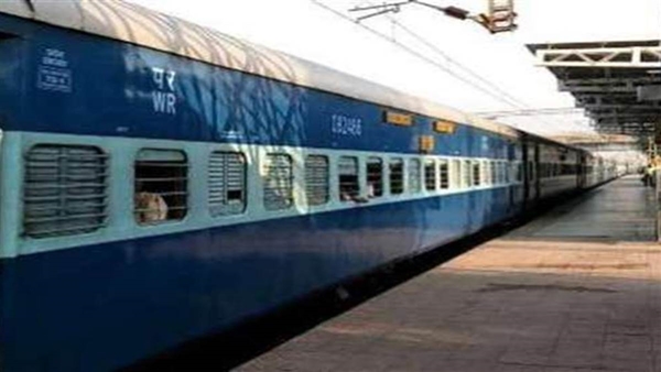 Jabalpur-Indore-Jabalpur-Overnight-Express-train Jabalpur-Indore-Jabalpur-Overnight-Express-train