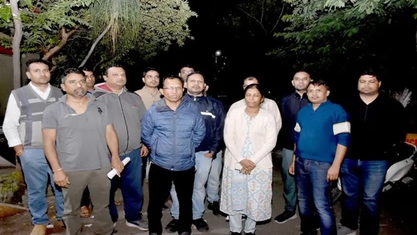 Medical dean beaten ratlam mp