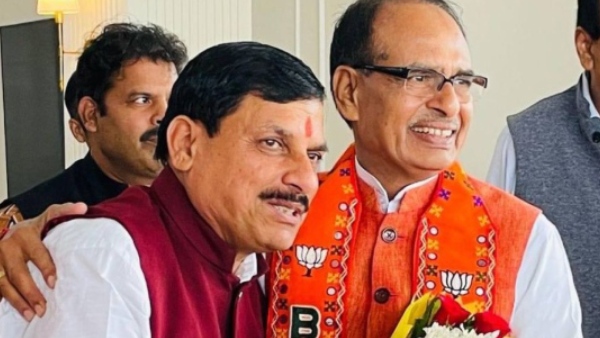 अखिलेश यादव 