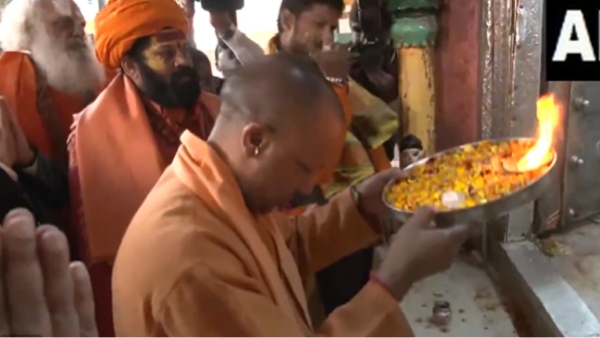 योगी आदित्यनाथ