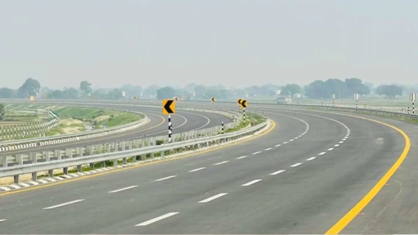 योगी आदित्यनाथ 