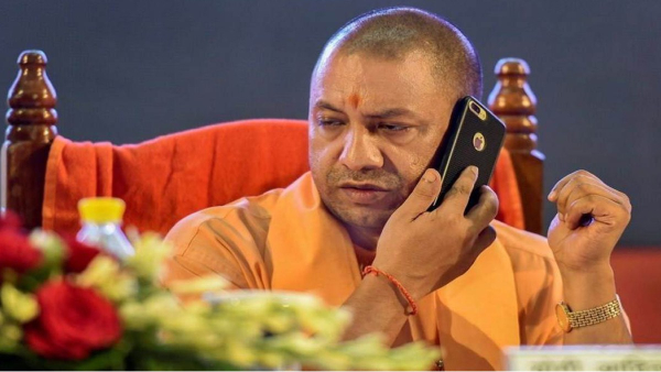 योगी आदित्यनाथ 