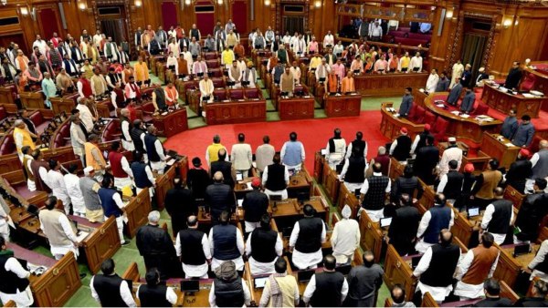 योगी आदित्यनाथ 