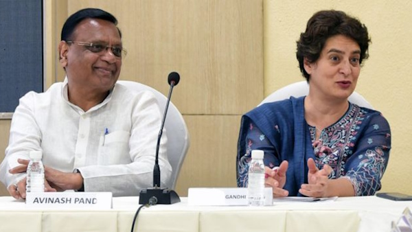 Removing Priyanka gandhi from UP is part of changed strategy, know Congresss new plan for UP 