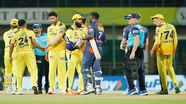  Suresh Raina 1