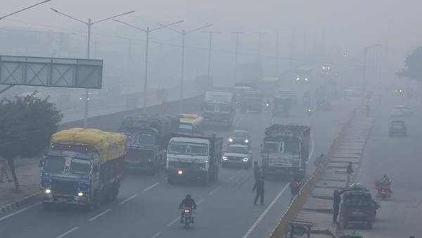Sagar-News-Dense-fog-on-highway 